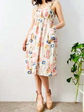 Load image into Gallery viewer, Vintage pastel pink poppy blossom ruched floral dress
