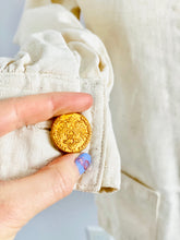 Load image into Gallery viewer, Vintage 1970s white linen jacket s balloon sleeves
