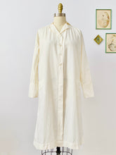 Load image into Gallery viewer, Vintage 1920s Bob Evans white cotton duster coat
