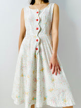 Load image into Gallery viewer, Vintage 1940s pastel colored hats novelty print cotton dress

