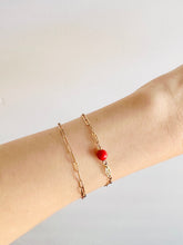 Load image into Gallery viewer, Vintage dainty gold chain coral bead bracelet
