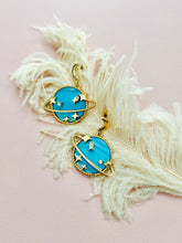 Load image into Gallery viewer, Vintage celestial earrings
