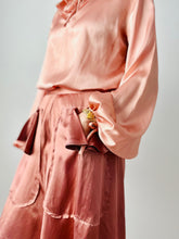 Load image into Gallery viewer, Vintage 1940s pink satin skirt
