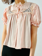 Load image into Gallery viewer, Vintage 1930s pink lace bed jacket
