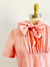Load image into Gallery viewer, Vintage 1940s Pink Polka Dots Top w Ribbon Ties

