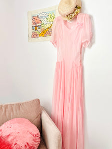 Vintage 1930s pastel pink silk dress