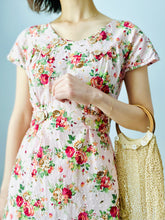Load image into Gallery viewer, Vintage pink cotton floral dress
