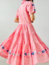 Load image into Gallery viewer, Vintage 1940s pink gingham embroidered dress
