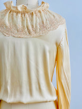 Load image into Gallery viewer, back lace detail of a beige vintage satin blouse 
