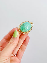 Load image into Gallery viewer, Vintage turquoise scarf clip
