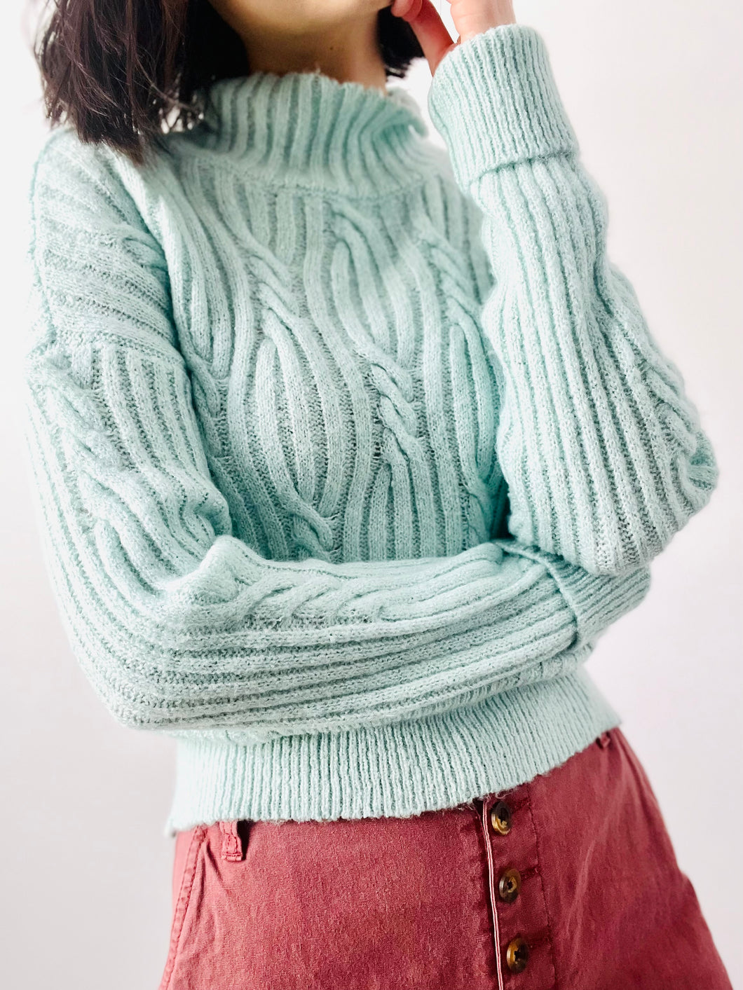 Vintage pastel blue mock neck pullover sweater