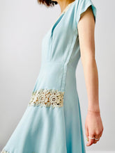 Load image into Gallery viewer, Vintage 1940s blue lace day dress
