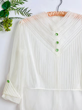 Load image into Gallery viewer, Vintage 1940s semi sheer pleated top
