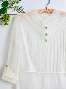 Vintage 1940s semi sheer pleated top