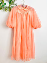 Load image into Gallery viewer, Vintage 1960s peachy pink peignoir lingerie robe
