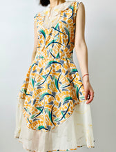 Load image into Gallery viewer, Vintage 1920s deco celestial print floral dress
