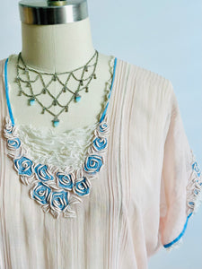 Vintage style silver chain bib necklace