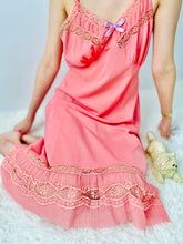 Load image into Gallery viewer, Vintage 1950s pink lace lingerie slip
