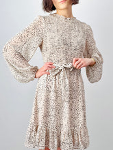 Load image into Gallery viewer, Vintage speckled dot print dress
