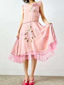 Vintage 1920s lilac color silk dress with ribbonwork