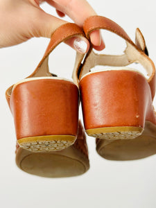 Vintage brown embroidered leather sandals