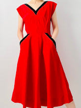 Load image into Gallery viewer, Vintage 1940s red stud dress

