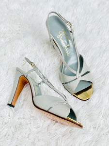 Vintage light gray Italian leather heels