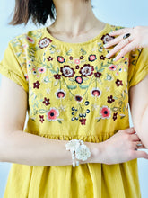 Load image into Gallery viewer, Vintage yellow embroidered dress
