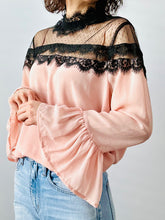 Load image into Gallery viewer, Dreamy pink tulle lace blouse
