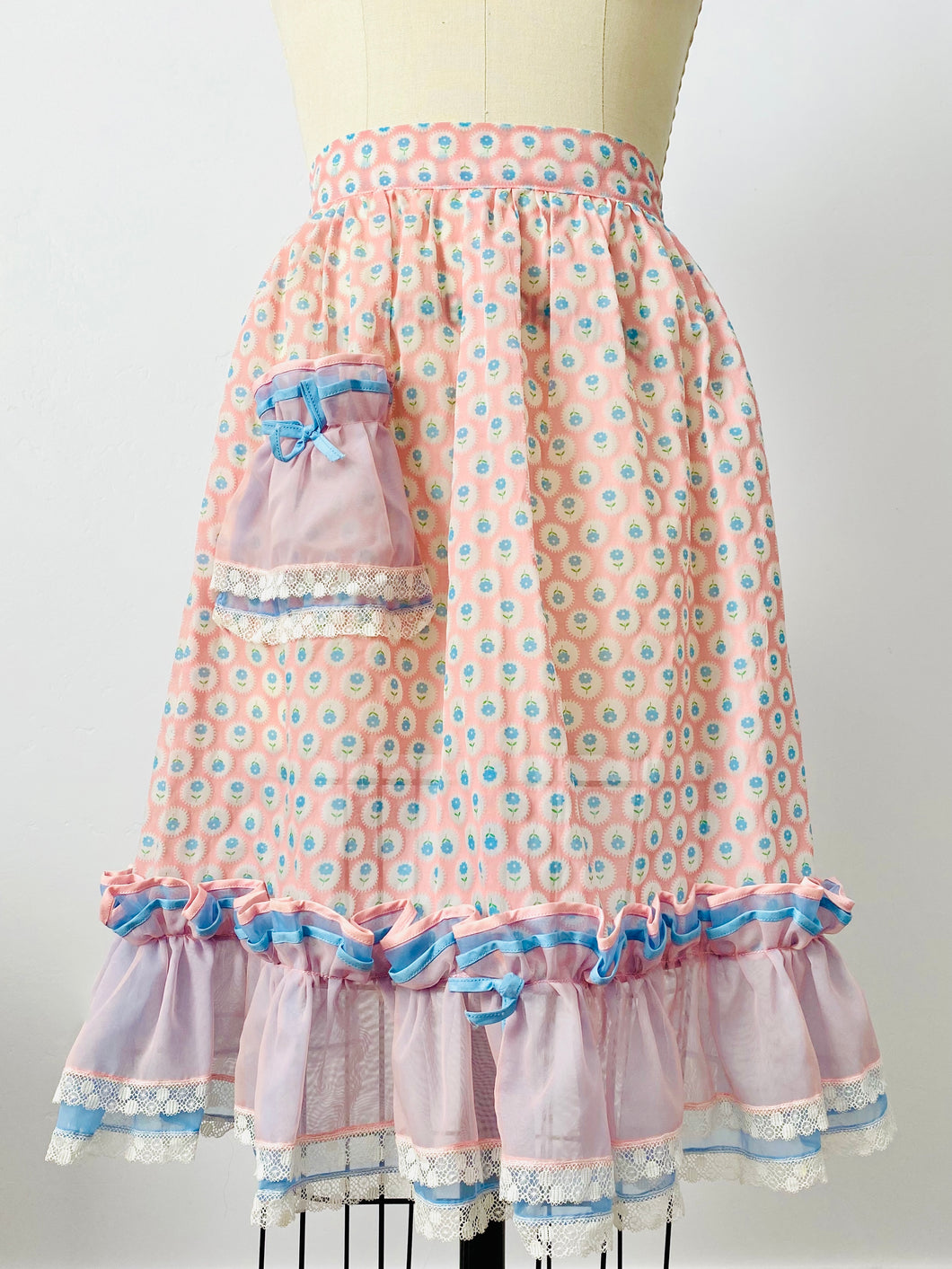 Vintage 1930s pastel floral ruffled apron