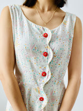 Load image into Gallery viewer, Vintage 1940s pastel colored hats novelty print cotton dress
