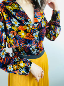 Vintage 1970s Floral Velvet Cropped Jacket