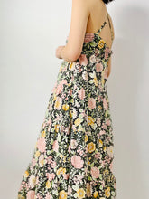 Load image into Gallery viewer, Vintage 1970s front knot floral dress

