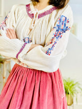 Load image into Gallery viewer, Vintage Hungarian Top Embroidered Blouse Long Sleeves
