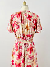 Load image into Gallery viewer, Vintage 1960s pink floral dress

