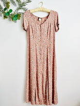 Load image into Gallery viewer, Vintage dusty pink rayon floral dress
