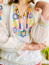 Load image into Gallery viewer, Vintage 1930s Hungarian top in pastel colors peasant blouse
