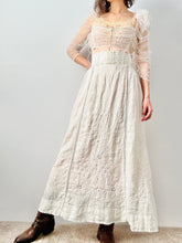 Load image into Gallery viewer, Antique 1910s Edwardian cotton whitework skirt
