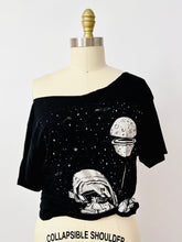 Load image into Gallery viewer, Vintage black “astronaut” graphic tee
