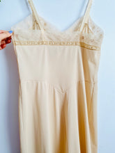 Load image into Gallery viewer, Vintage beige lace lingerie slip
