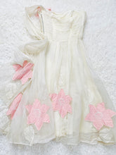 Load image into Gallery viewer, Vintage Late 1940s white organza dress with pink embroidered flowers
