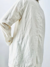 Load image into Gallery viewer, Vintage white linen blazer
