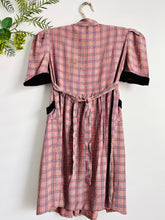 Load image into Gallery viewer, Vintage 1930s baby girl dress
