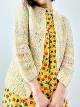 Load image into Gallery viewer, Vintage 1960s pastel colors sweater
