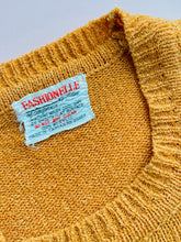 Load image into Gallery viewer, vintage label FASHIONELLE

