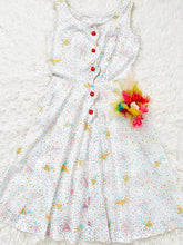 Load image into Gallery viewer, Vintage 1940s pastel colored hats novelty print cotton dress

