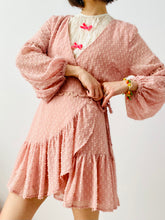 Load image into Gallery viewer, Pastel pink ruched wrap dress w balloon sleeves
