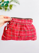 Load image into Gallery viewer, Vintage 1940s red purse tweed clutch
