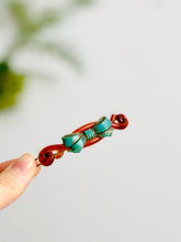 Load image into Gallery viewer, Vintage 1930s celluloid bow barrette
