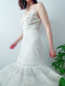 Vintage 1940s Lace Slip with Cutout Design and Pleated Flounce
